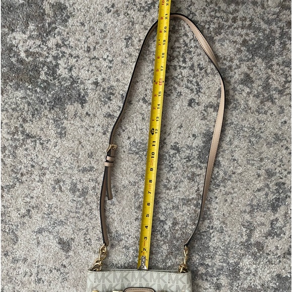 Michael Kors Crossbody bag - Picture 6 of 10